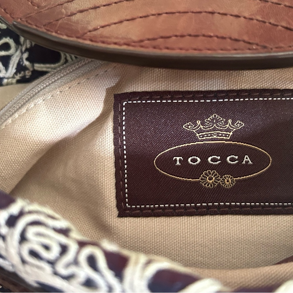 Vintage Y2K Tocca "Oyster" Embroidered Shoulder Bag - Picture 4 of 7